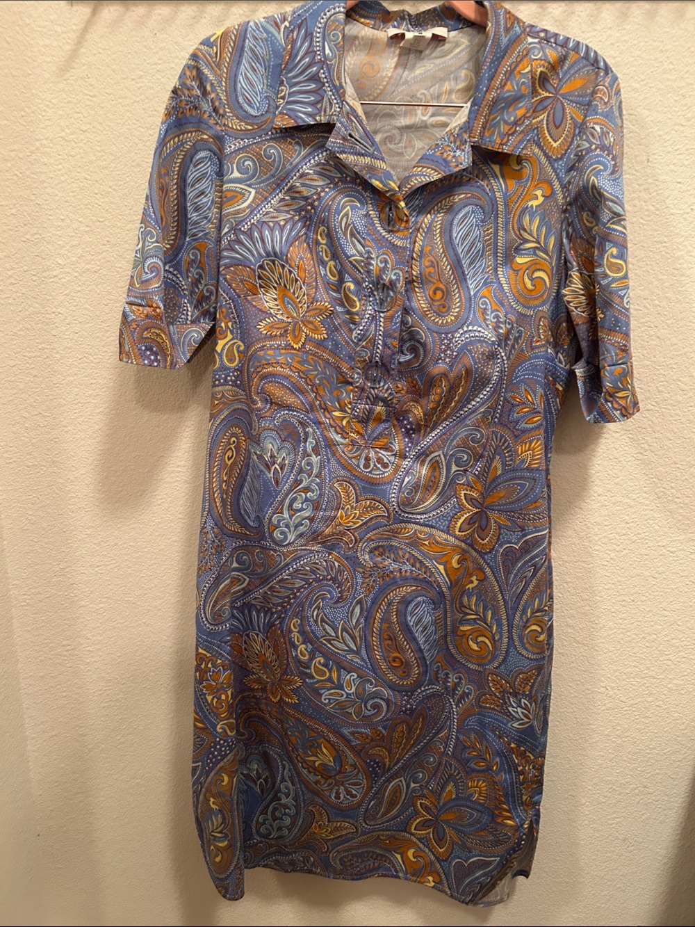 Leggiadro Blue and Gold Paisley Midi Dress
